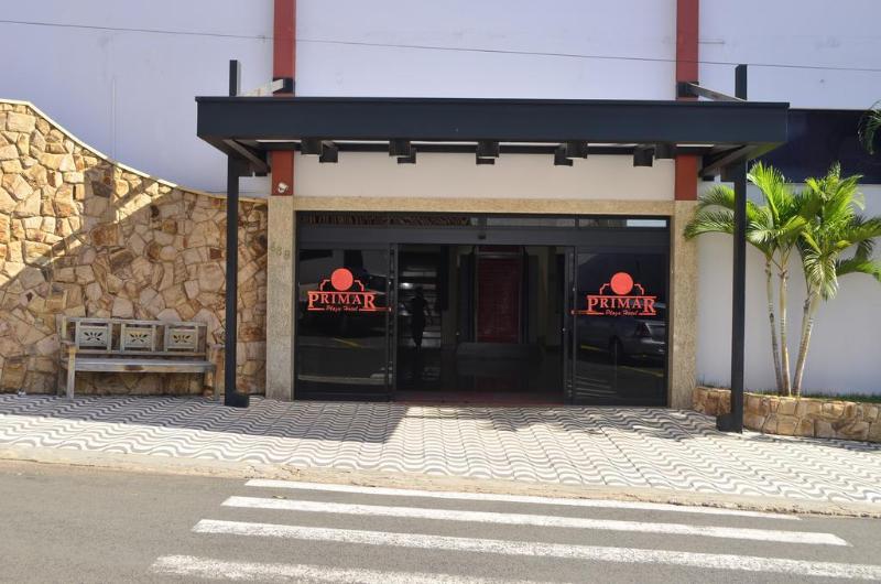 בית מלון כפרי Primar Plaza