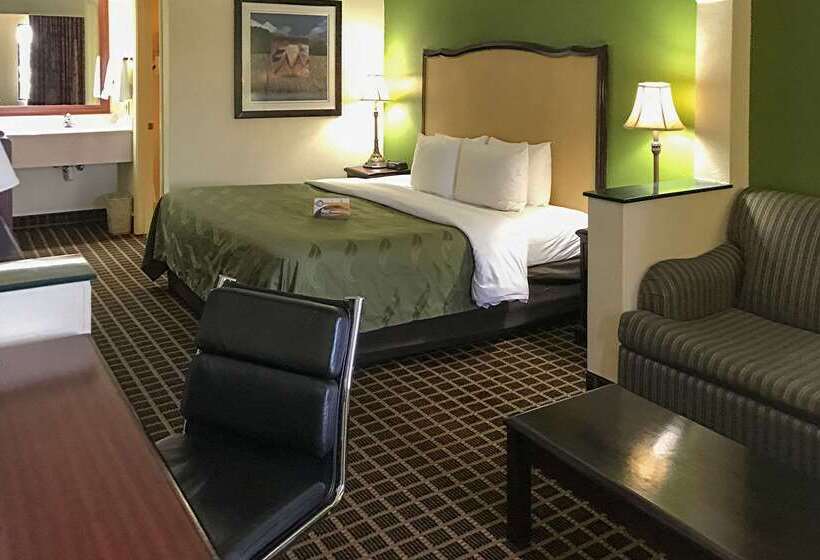 酒店 Quality Inn Byron