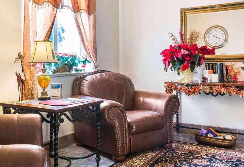 فندق Quality Inn