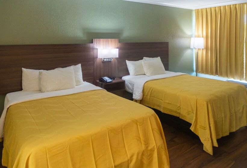 فندق Quality Inn Richmond Hill  Savannah I95