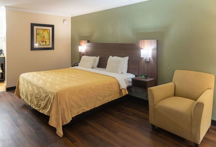 فندق Quality Inn Richmond Hill  Savannah I95