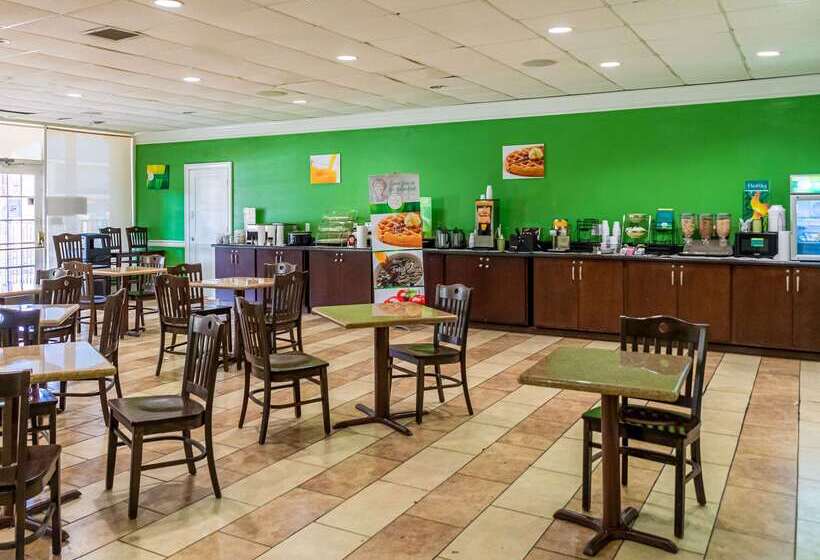 فندق Quality Inn Richmond Hill  Savannah I95