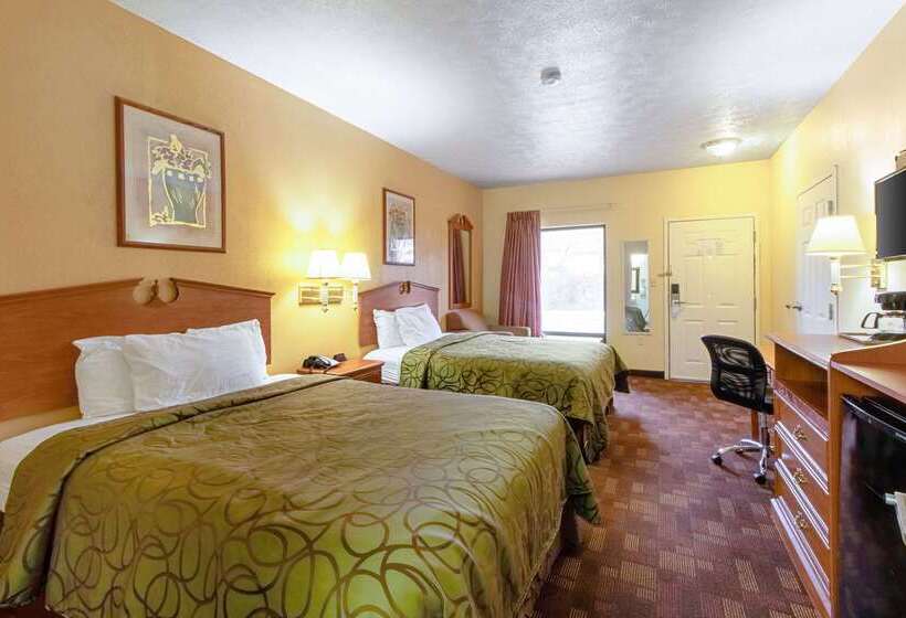 בית מלון כפרי Quality Inn & Suites