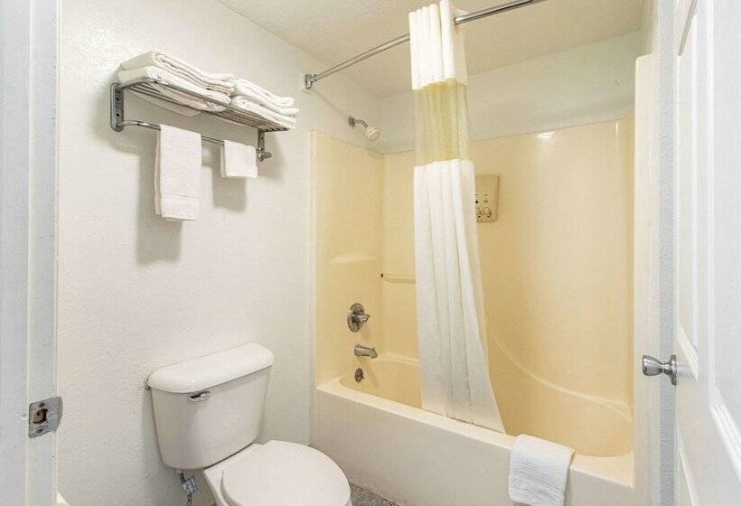 فندق Quality Inn & Suites