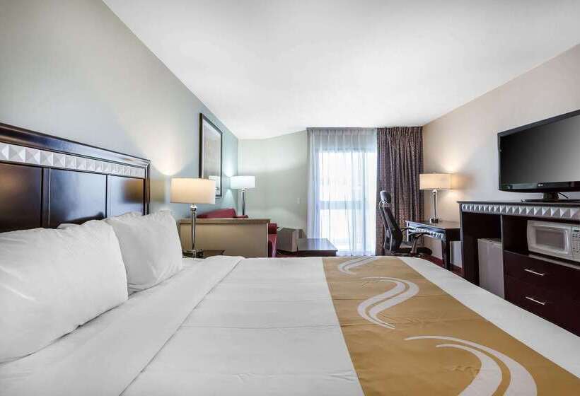 فندق Comfort Inn & Suites Irvine Spectrum