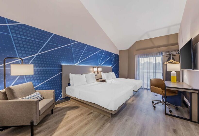 فندق Comfort Inn & Suites Irvine Spectrum