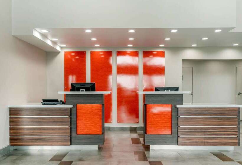 Отель Quality Inn & Suites Vacaville