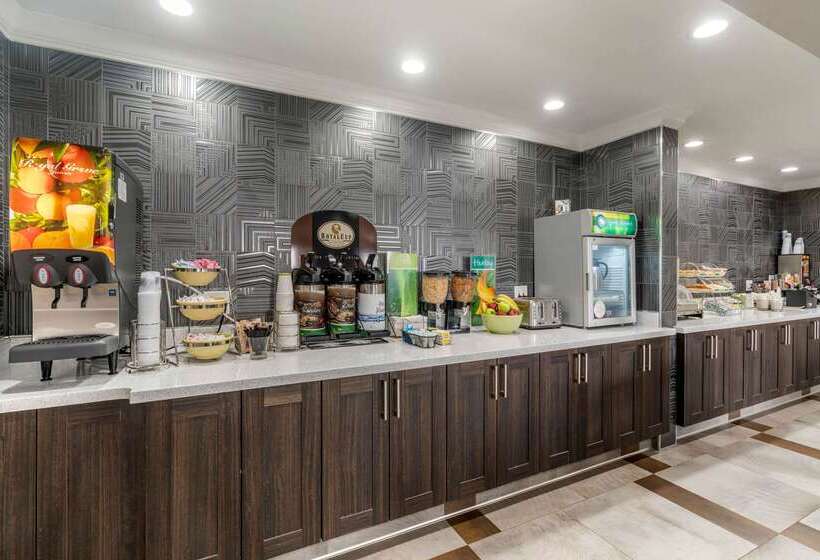 Отель Quality Inn & Suites Vacaville