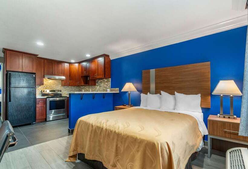 Отель Quality Inn & Suites Vacaville