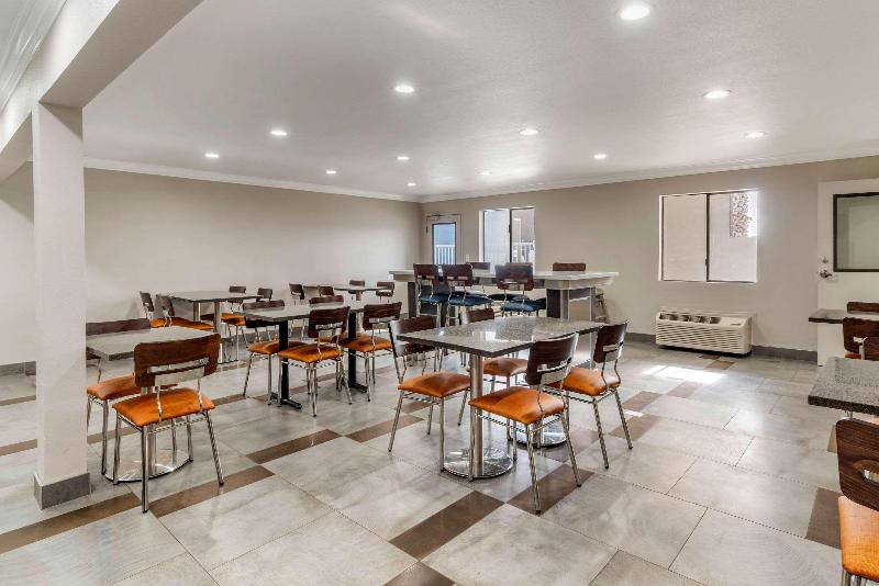 Отель Quality Inn & Suites Vacaville