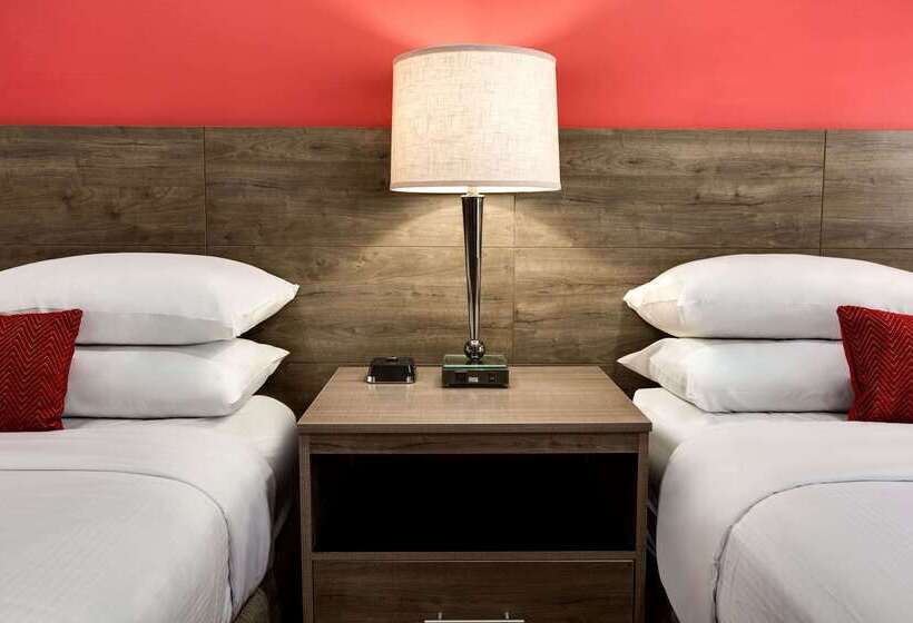 酒店 Ramada By Wyndham Oakland Downtown City Center