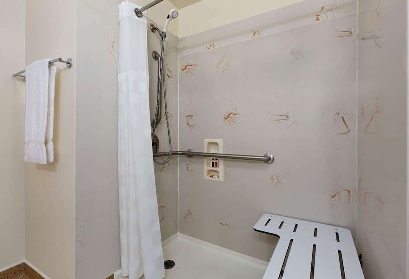 酒店 Ramada By Wyndham Oakland Downtown City Center