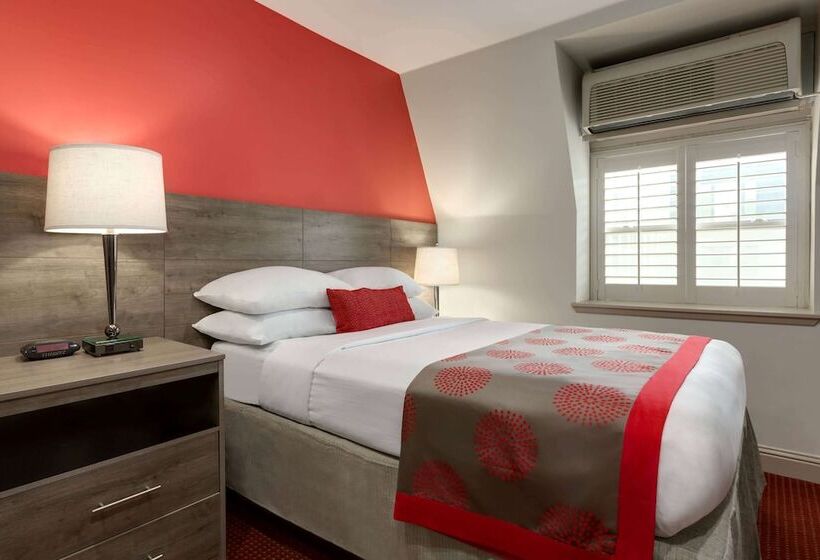 酒店 Ramada By Wyndham Oakland Downtown City Center