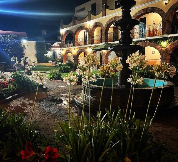 فندق Real De Huasca