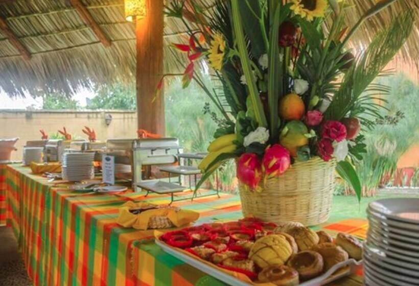 ホテル Real Del Valle Tepoztlan