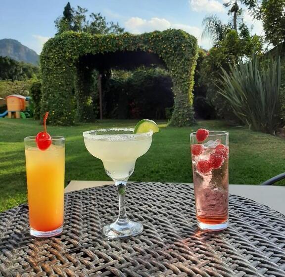 ホテル Real Del Valle Tepoztlan