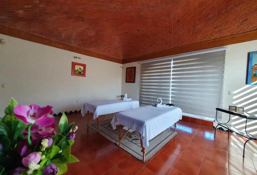 ホテル Real Del Valle Tepoztlan