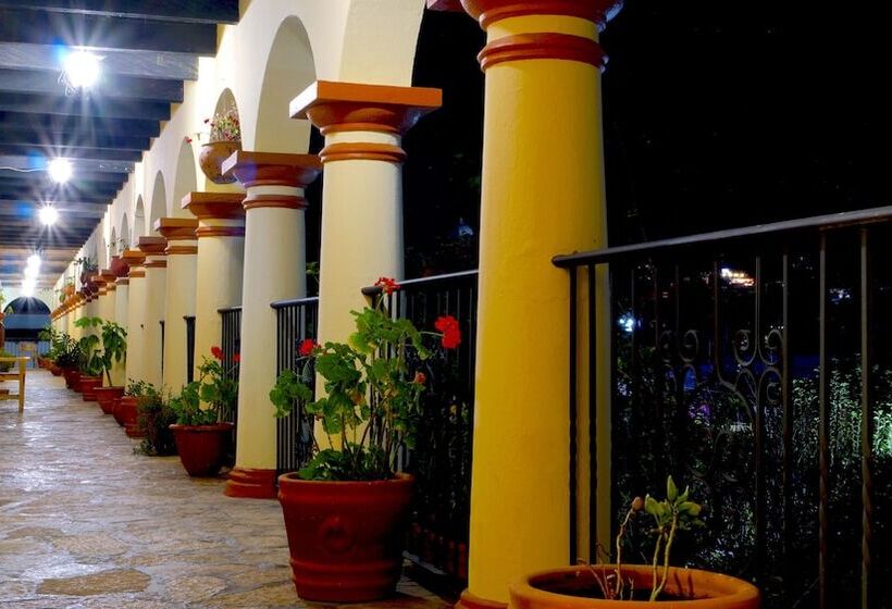 בית מלון כפרי Rincon Del Arco