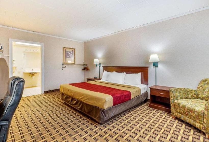 هتل Rodeway Inn Mystic