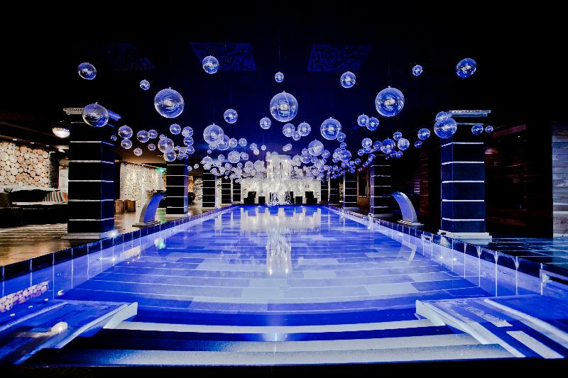 هتل Royal Castle Design & Spa