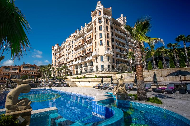 فندق Royal Castle Design & Spa