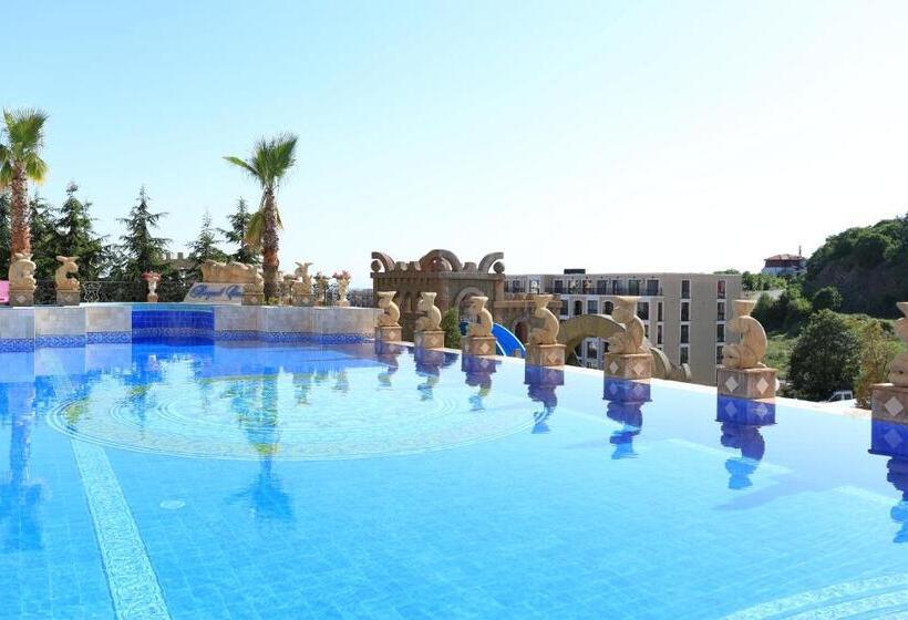 فندق Royal Castle Design & Spa