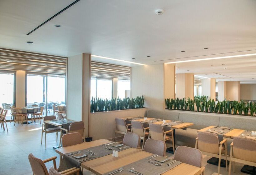 호텔 Senseana Sea Side Resort & Aquadventure