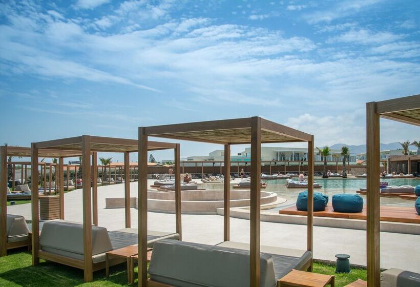 호텔 Senseana Sea Side Resort & Aquadventure