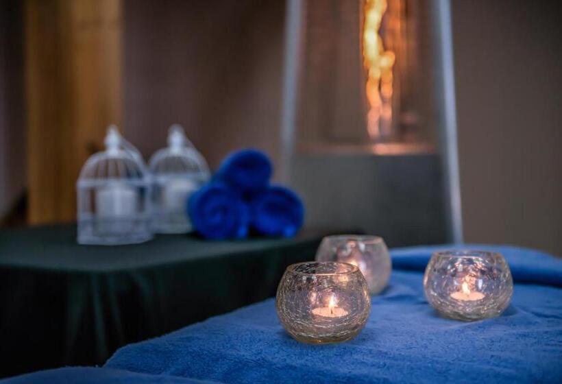 فندق Serena Suite