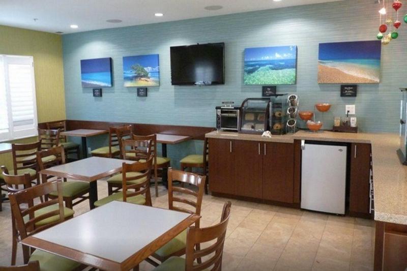 Отель Silver Palms Inn