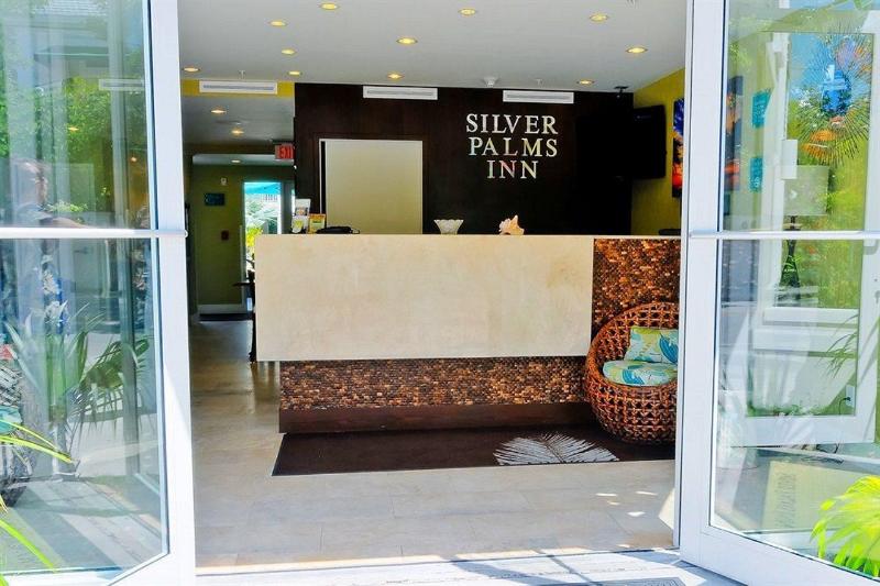 Отель Silver Palms Inn