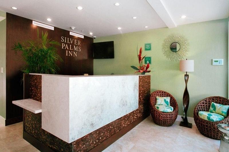 בית מלון כפרי Silver Palms Inn