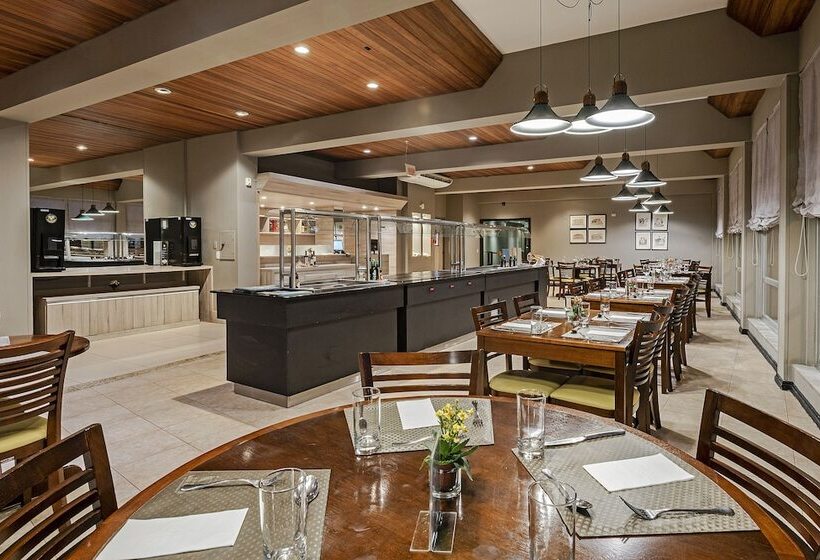 هتل Slaviero Baia Norte Florianopolis