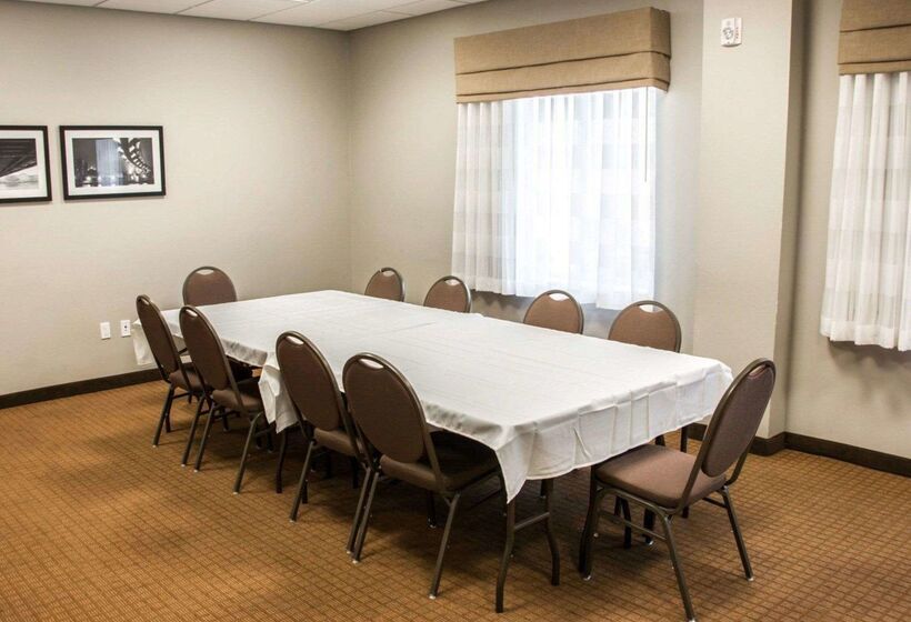 هتل Sleep Inn & Suites Medical Center