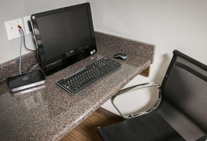 هتل Sleep Inn & Suites Medical Center