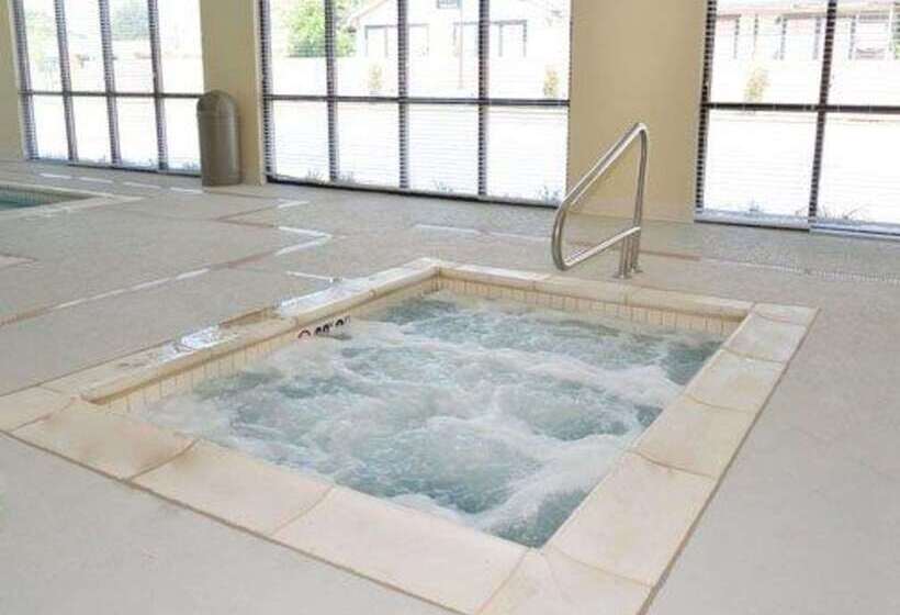 هتل Sleep Inn & Suites Medical Center