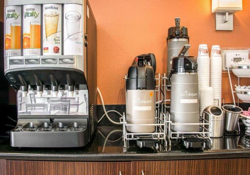 هتل Sleep Inn & Suites Medical Center