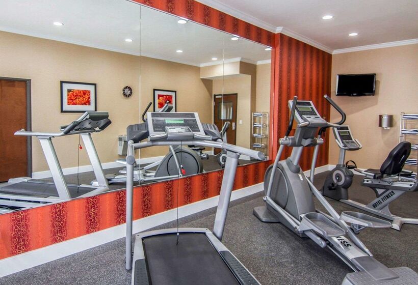 هتل Sleep Inn & Suites I20