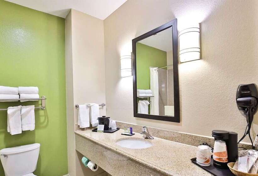 فندق Sleep Inn & Suites University