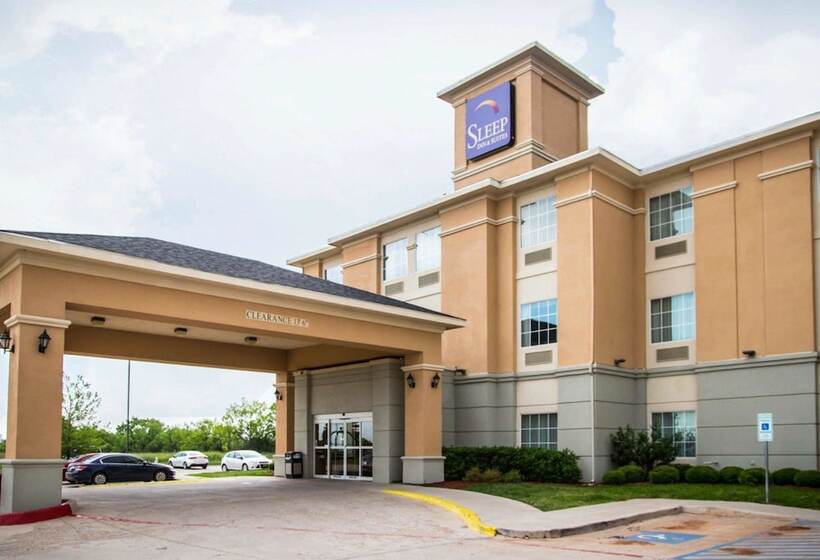 فندق Sleep Inn & Suites University