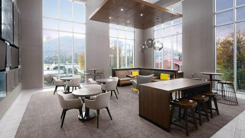 فندق Springhill Suites By Marriott Roanoke