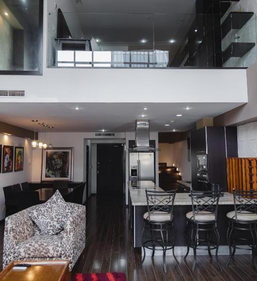 ホテル St Isidro Suites Corporate Housing Spa & Wellness Center