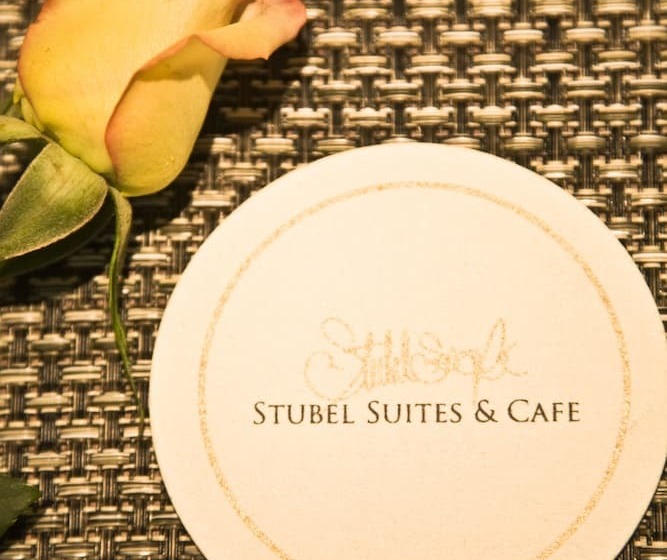 ホテル Stubel Suites & Cafe