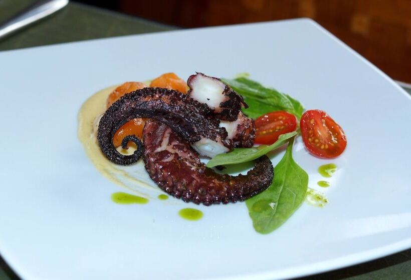 ホテル Stubel Suites & Cafe