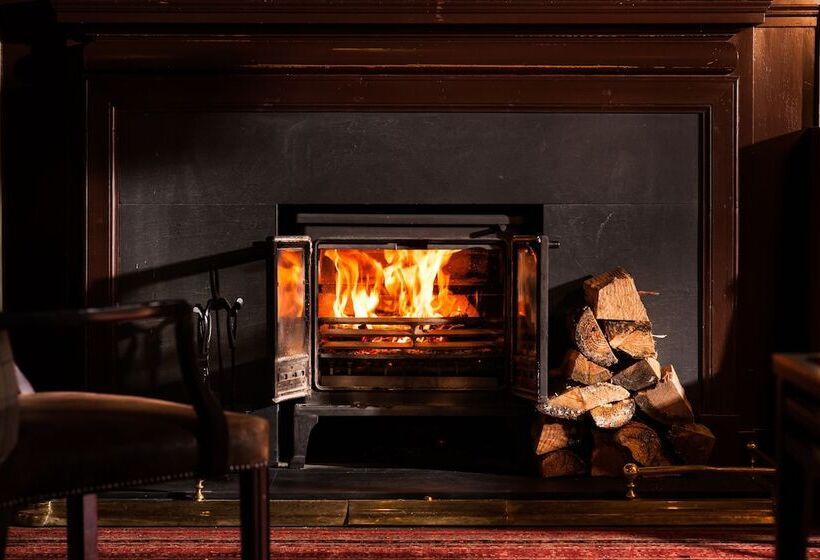 酒店 The Glencoe Inn