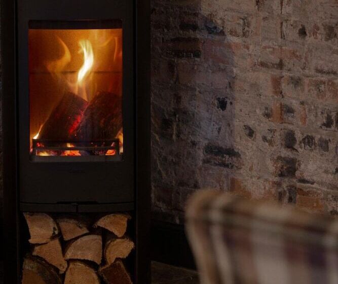 酒店 The Glencoe Inn