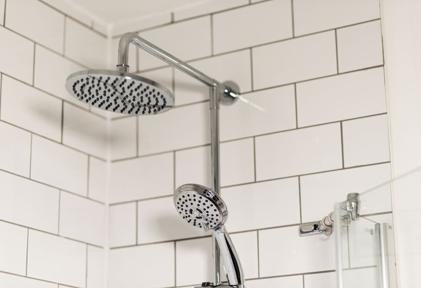 酒店 The Glencoe Inn