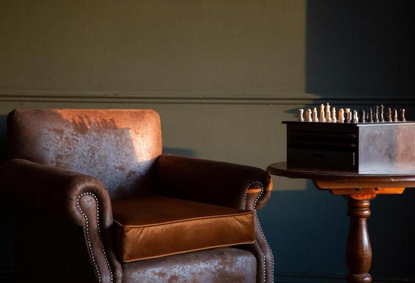 酒店 The Glencoe Inn