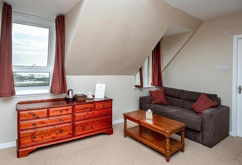 Отель The Inn @ Aird A Bhasair