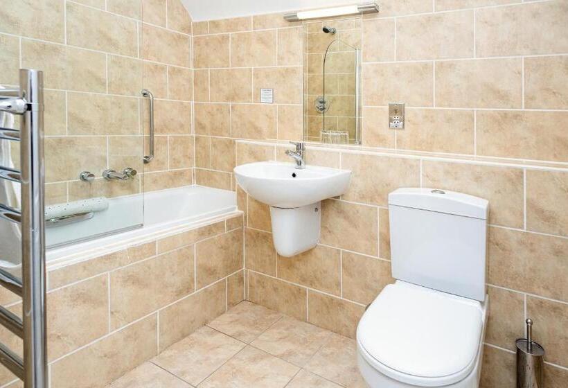 Отель The Inn @ Aird A Bhasair